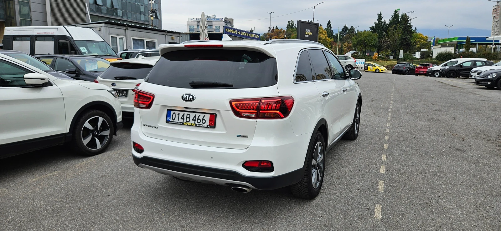 Kia Sorento 2.2 CRDi AWD Feel Rebel AT8, снимка 4 - Автомобили и джипове - 55840887