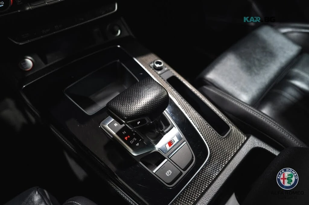 Audi SQ5 SPORTBACK* QUATTRO* PRESTIGE* ПОДГРЕВ* ОБДУХ* ПАНО, снимка 15 - Автомобили и джипове - 56003328