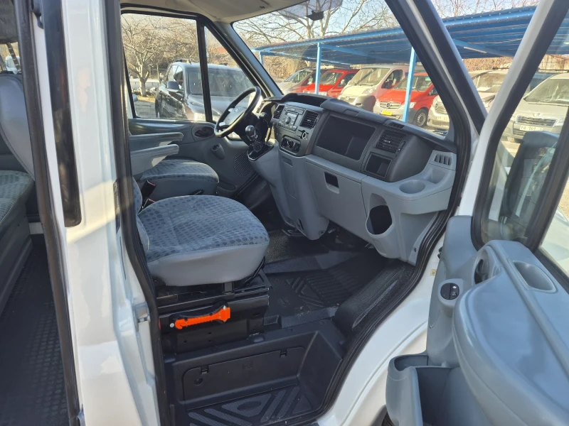 Ford Transit 2.2, снимка 9 - Бусове и автобуси - 48283852