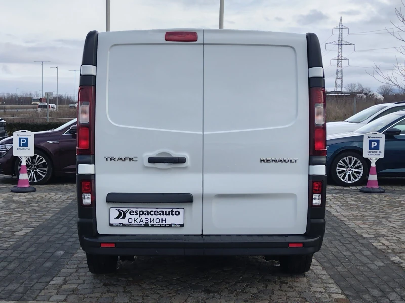 Renault Trafic 2.0dCi L2H1, снимка 5 - Бусове и автобуси - 53453165