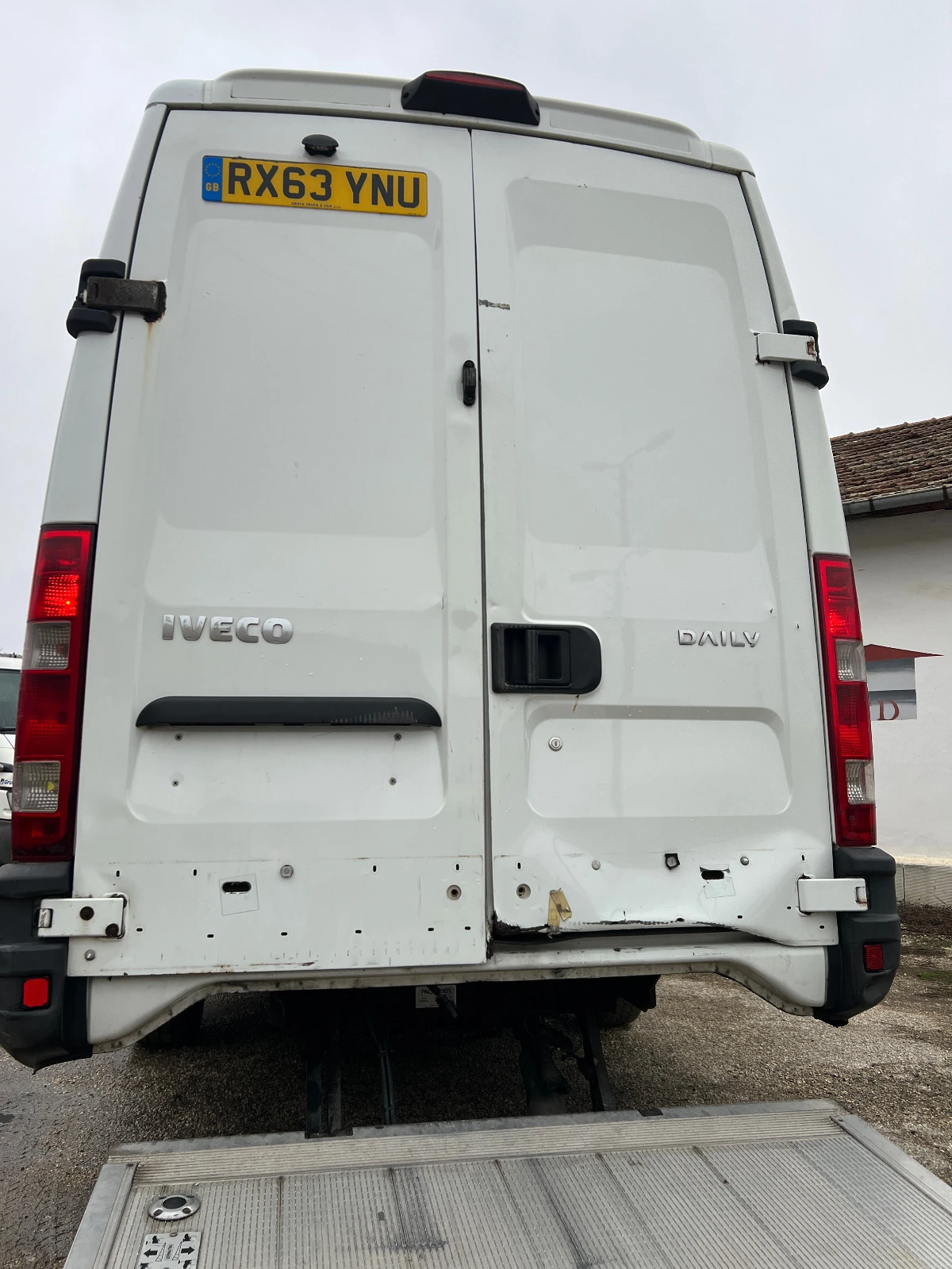Iveco Daily 35S21 | Mobile.bg � ����������� 11