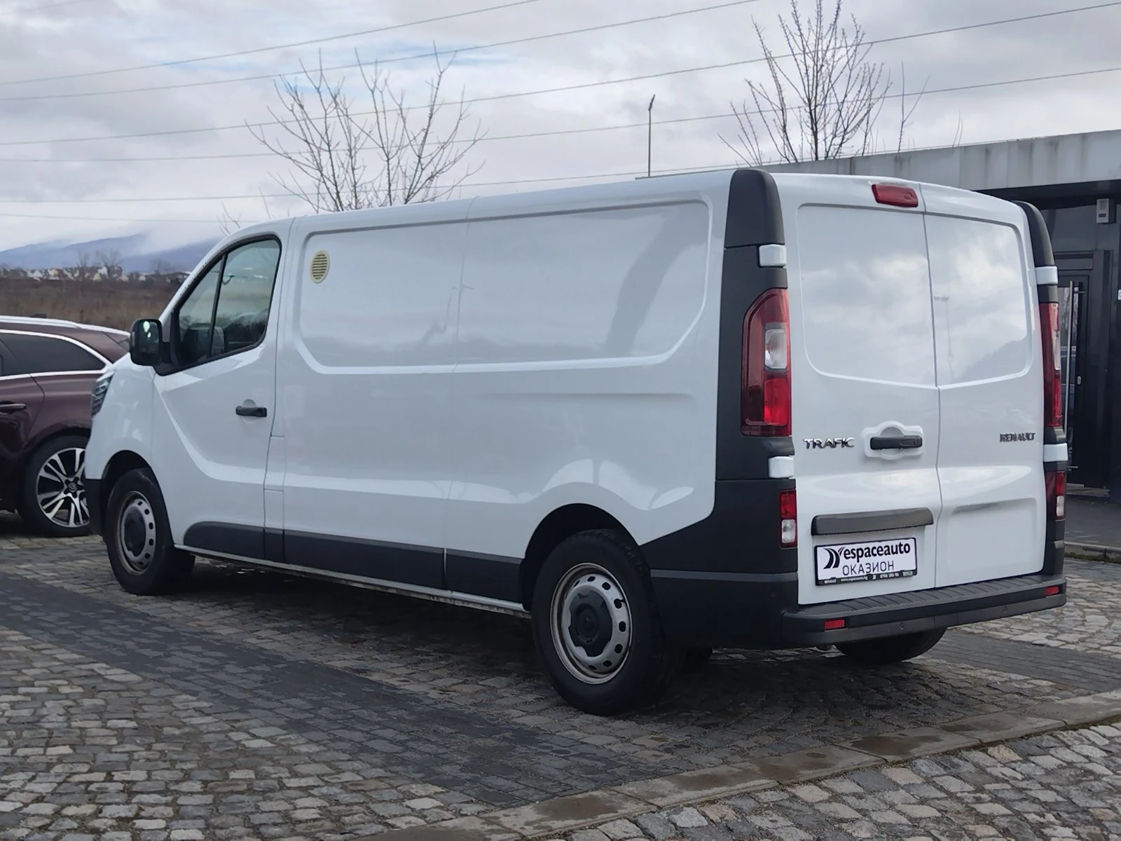 Renault Trafic 2.0dCi L2H1 - изображение 6