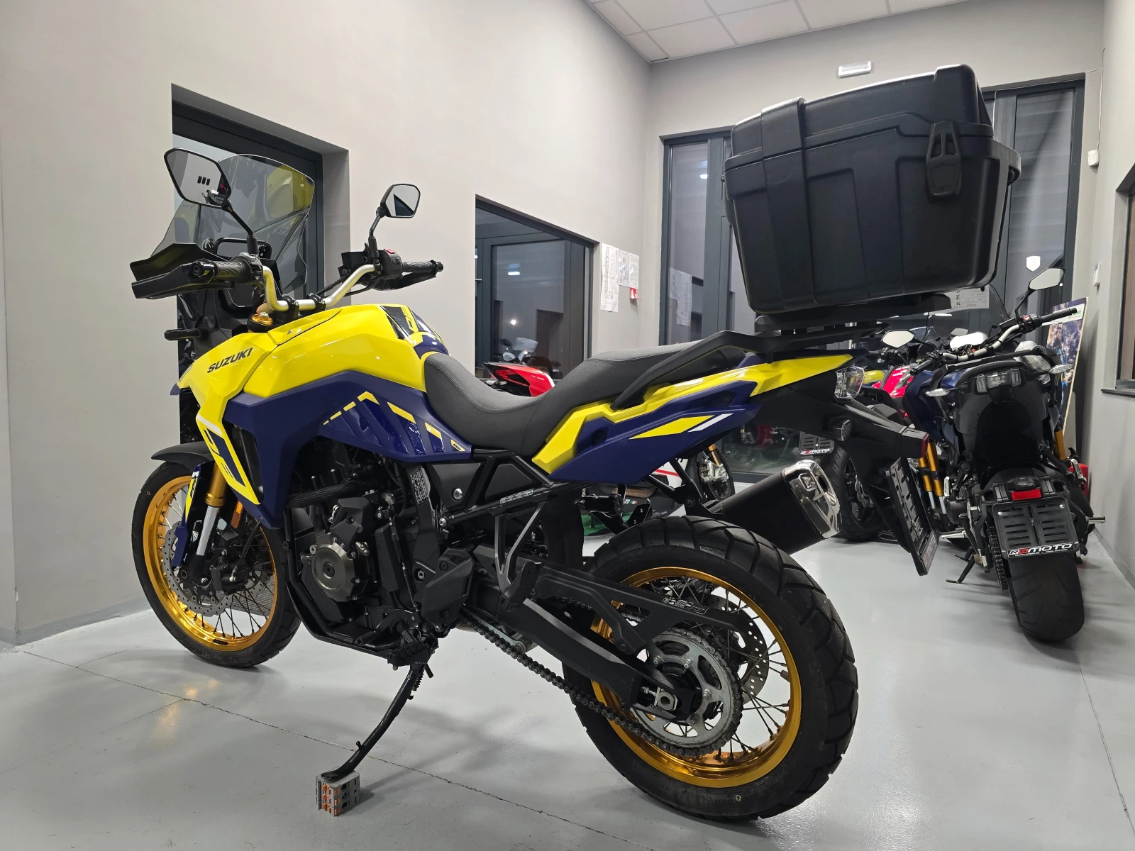 Suzuki V-strom 800 DE, ABS-TCS, 10.2023г. - изображение 4