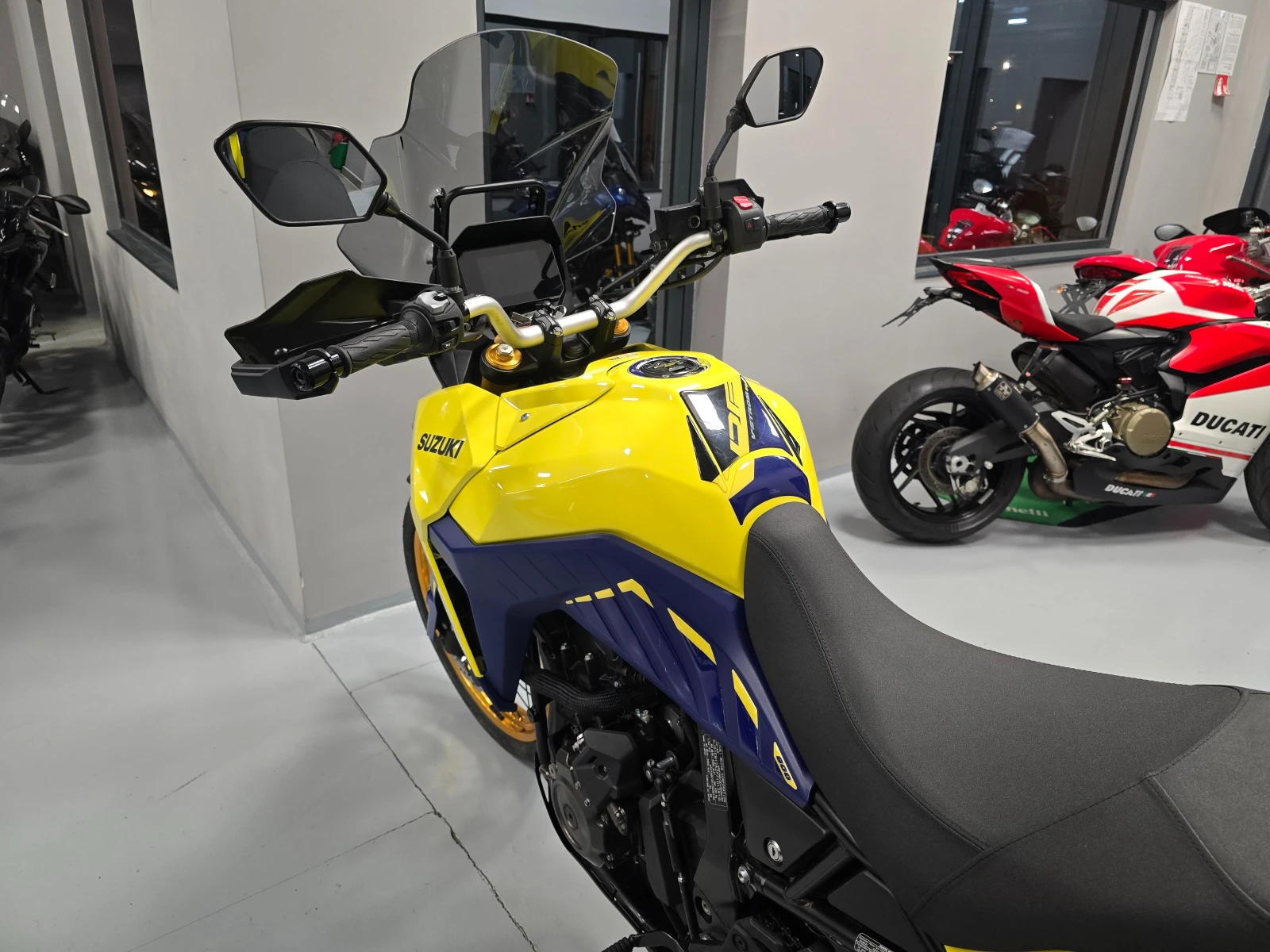 Suzuki V-strom 800 DE, ABS-TCS, 10.2023�. | Mobile.bg � ����������� 12