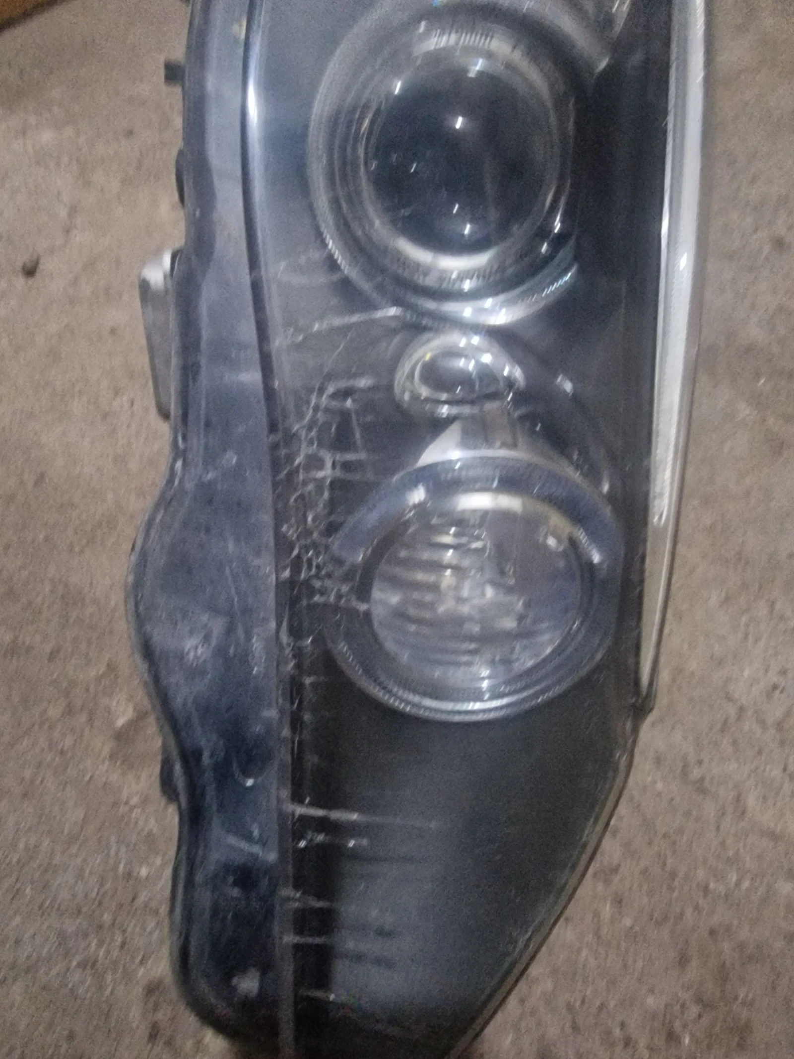 BMW E60 Face-lift десен фар, снимка 4 - Части - 53960333