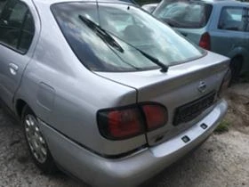 Nissan Primera, снимка 1