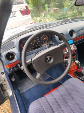 Mercedes-Benz 123 123 230CE, снимка 8