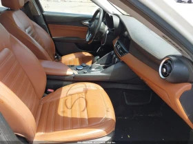 Alfa Romeo Giulia 2.0l Ti Lusso Awd, снимка 5