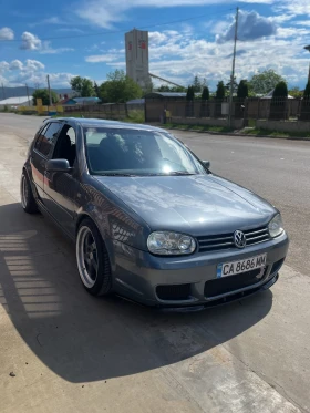 ������ VW Golf