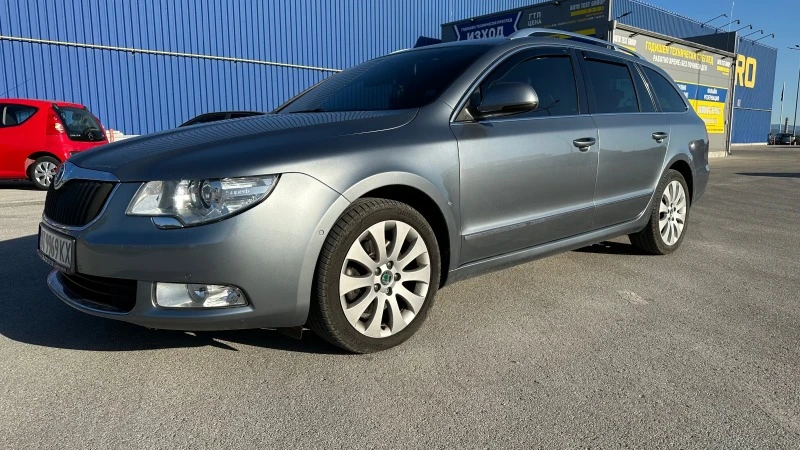 Skoda Superb 2.0 TDI, снимка 1 - Автомобили и джипове - 44720204