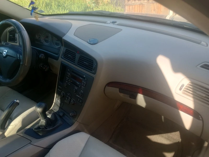 Volvo S60, снимка 11 - Автомобили и джипове - 46200789