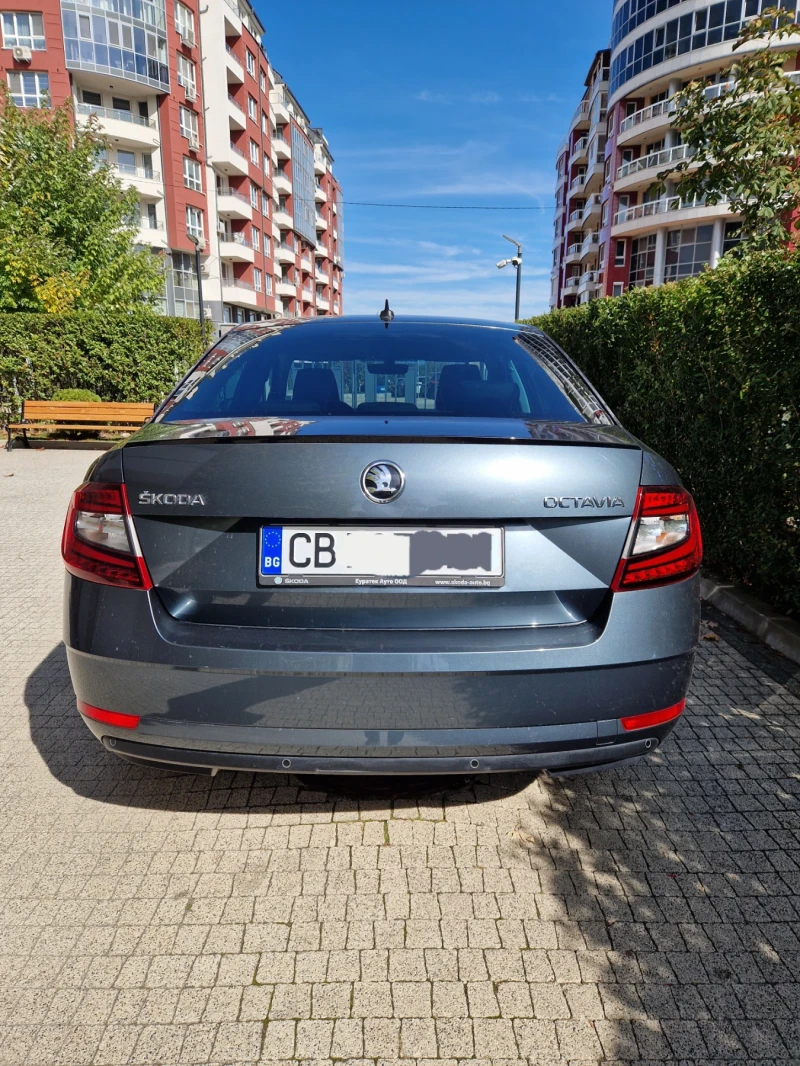 Skoda Octavia 1.5 TSI, В гаранция! , снимка 5 - Автомобили и джипове - 47820241