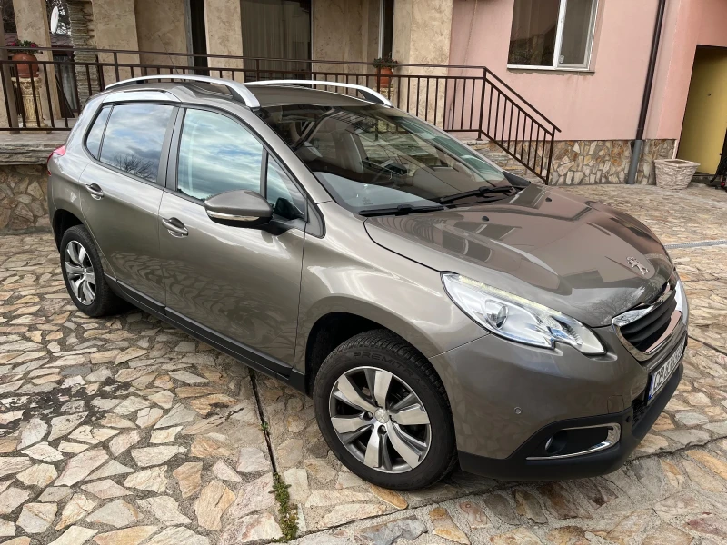 Peugeot 2008 * NAVI* LED* 1.2i* 80000km* , снимка 7 - Автомобили и джипове - 48043485