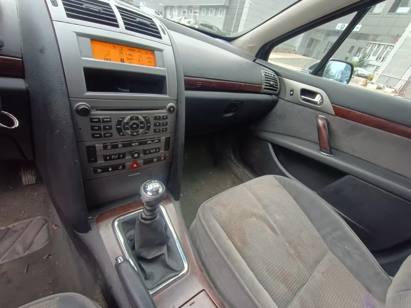 Peugeot 407 2.0 HDI, снимка 13 - Автомобили и джипове - 48310356