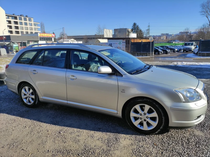 Toyota Avensis D4d 6ск., снимка 2 - Автомобили и джипове - 48554746