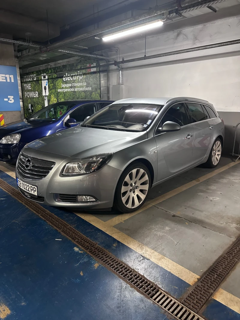 Opel Insignia, снимка 3 - Автомобили и джипове - 48634629