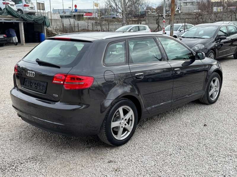 Audi A3 1.6TDI-90кс, снимка 4 - Автомобили и джипове - 48894660