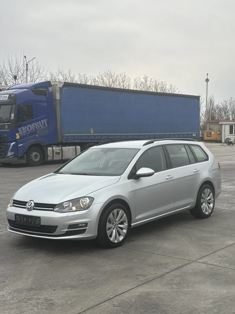 VW Golf 7 1.6 Tdi Перфектен, снимка 2 - Автомобили и джипове - 49008487