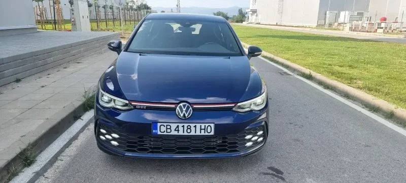 VW Golf, снимка 2 - Автомобили и джипове - 52194281