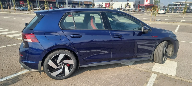 VW Golf, снимка 8 - Автомобили и джипове - 52194281