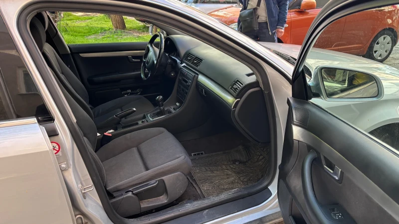 Audi A4 B6 Avant 1.9TDI 131PS, снимка 9 - Автомобили и джипове - 52596835