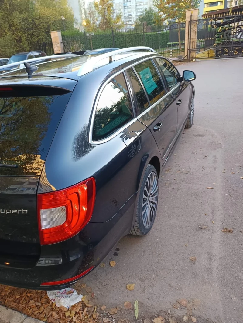 Skoda Superb Laurin&Klement 4x4, снимка 5 - Автомобили и джипове - 52302345