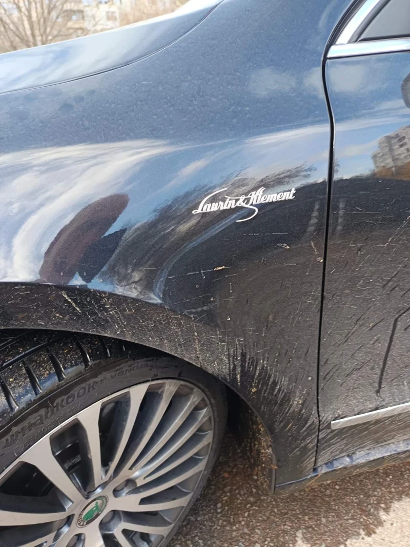 Skoda Superb Laurin&Klement 4x4, снимка 17 - Автомобили и джипове - 52302345