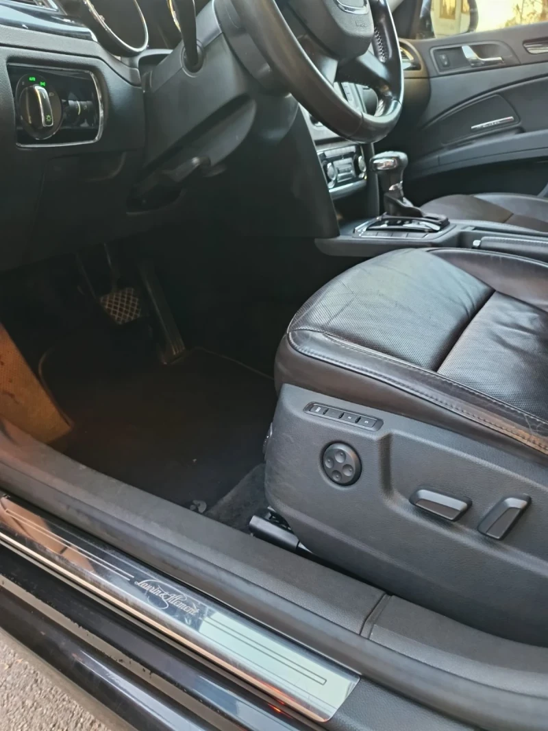 Skoda Superb Laurin&Klement 4x4, снимка 10 - Автомобили и джипове - 52302345