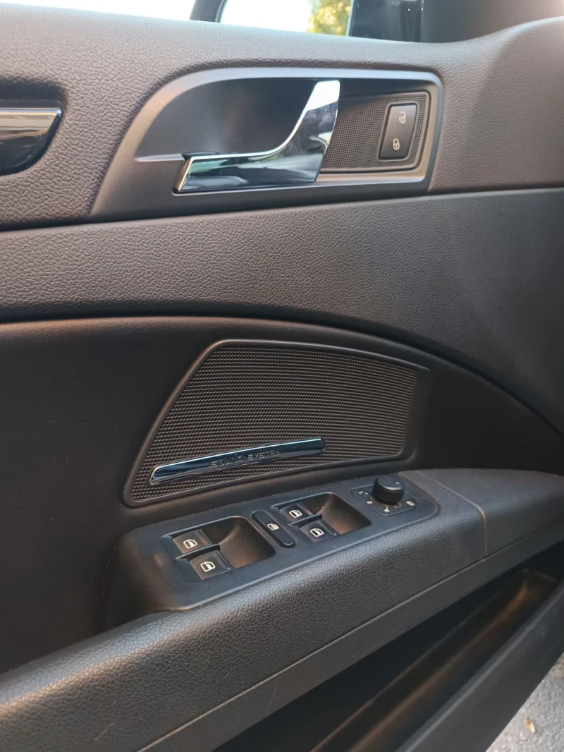 Skoda Superb Laurin&Klement 4x4, снимка 9 - Автомобили и джипове - 52302345