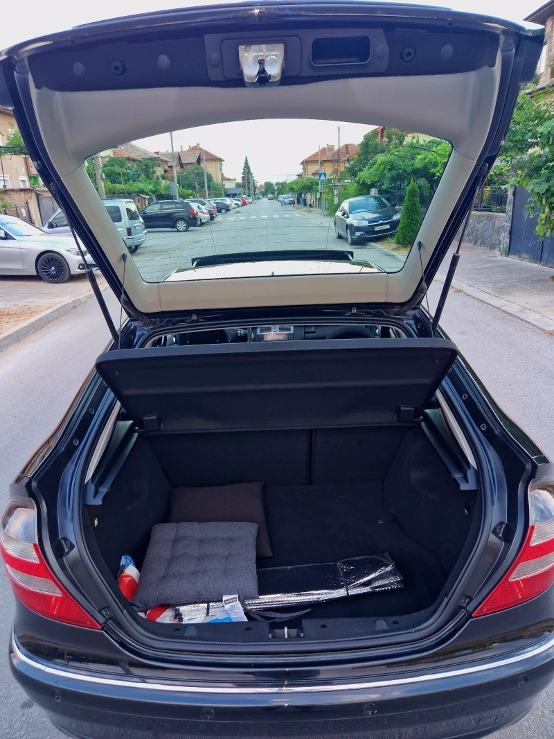 Mercedes-Benz C 220 W203 Sport Cupe, снимка 7 - Автомобили и джипове - 52349224