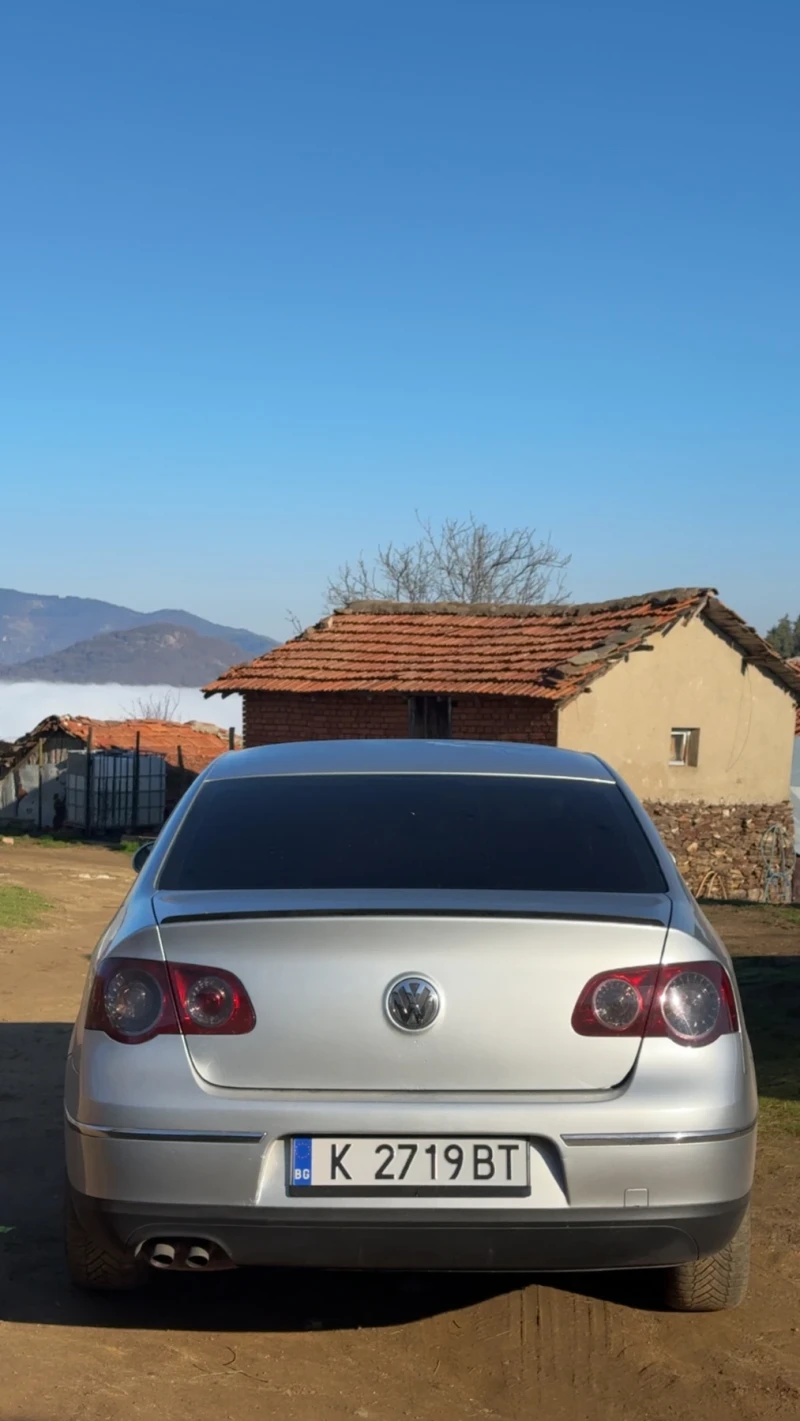 VW Passat, снимка 4 - Автомобили и джипове - 53283053