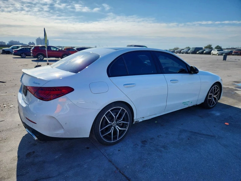 Mercedes-Benz C 300 4MATIC, снимка 3 - Автомобили и джипове - 53501873