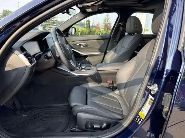 BMW 330 * xDrive * CARFAX * ФИКСИРАНА ЦЕНА ДО СОФИЯ, снимка 13 - Автомобили и джипове - 55695781