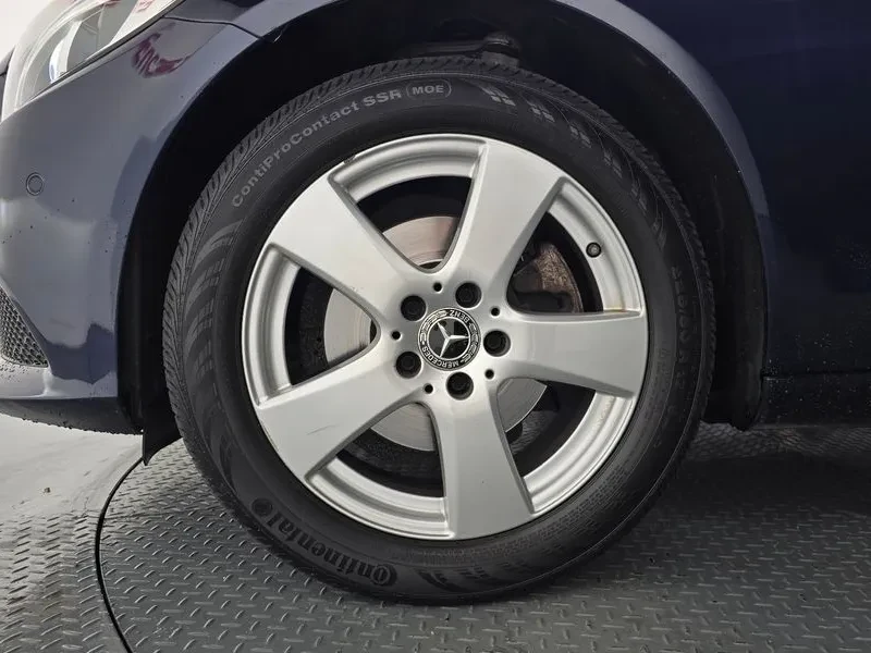 Mercedes-Benz C 200 САМО 30% АВАНС, снимка 5 - Автомобили и джипове - 56064883