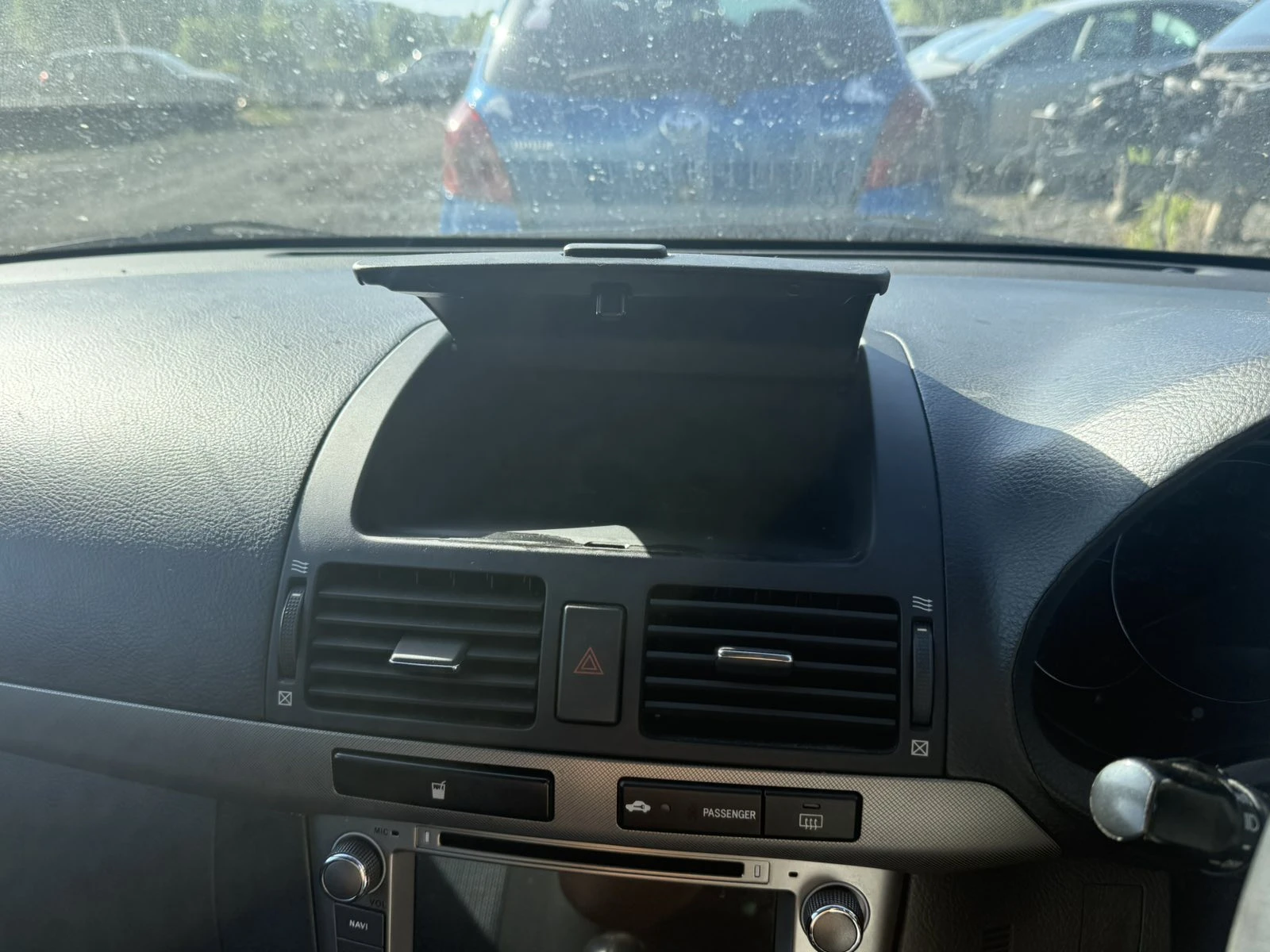 Toyota Avensis 1.8vvt-i 129к.с FACELIFT НА ЧАСТИ, снимка 17 - Автомобили и джипове - 52982284