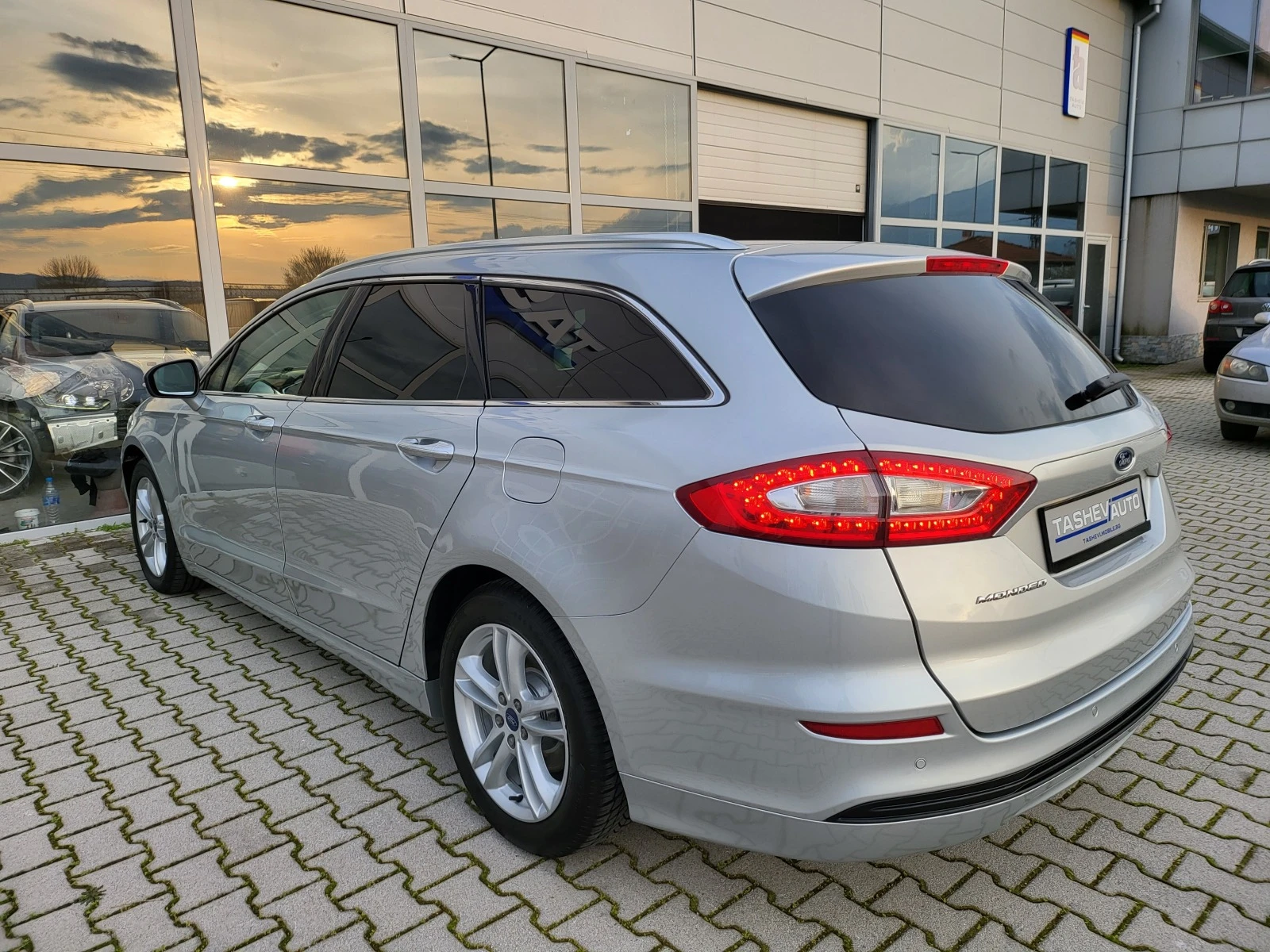 Ford Mondeo Автоматик !!Нави !! - изображение 8