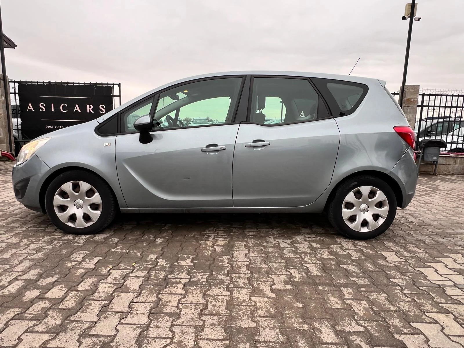 Opel Meriva 1.3D EURO 5B - изображение 2