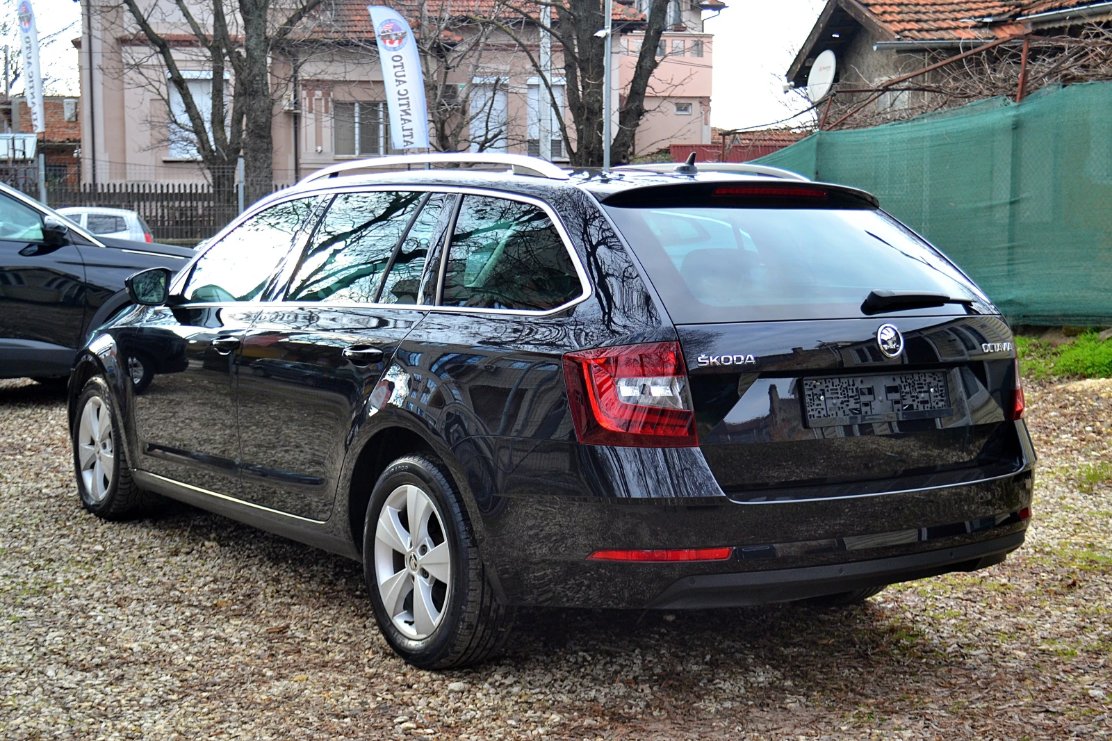 Skoda Octavia 1.6 TDI Style - изображение 4