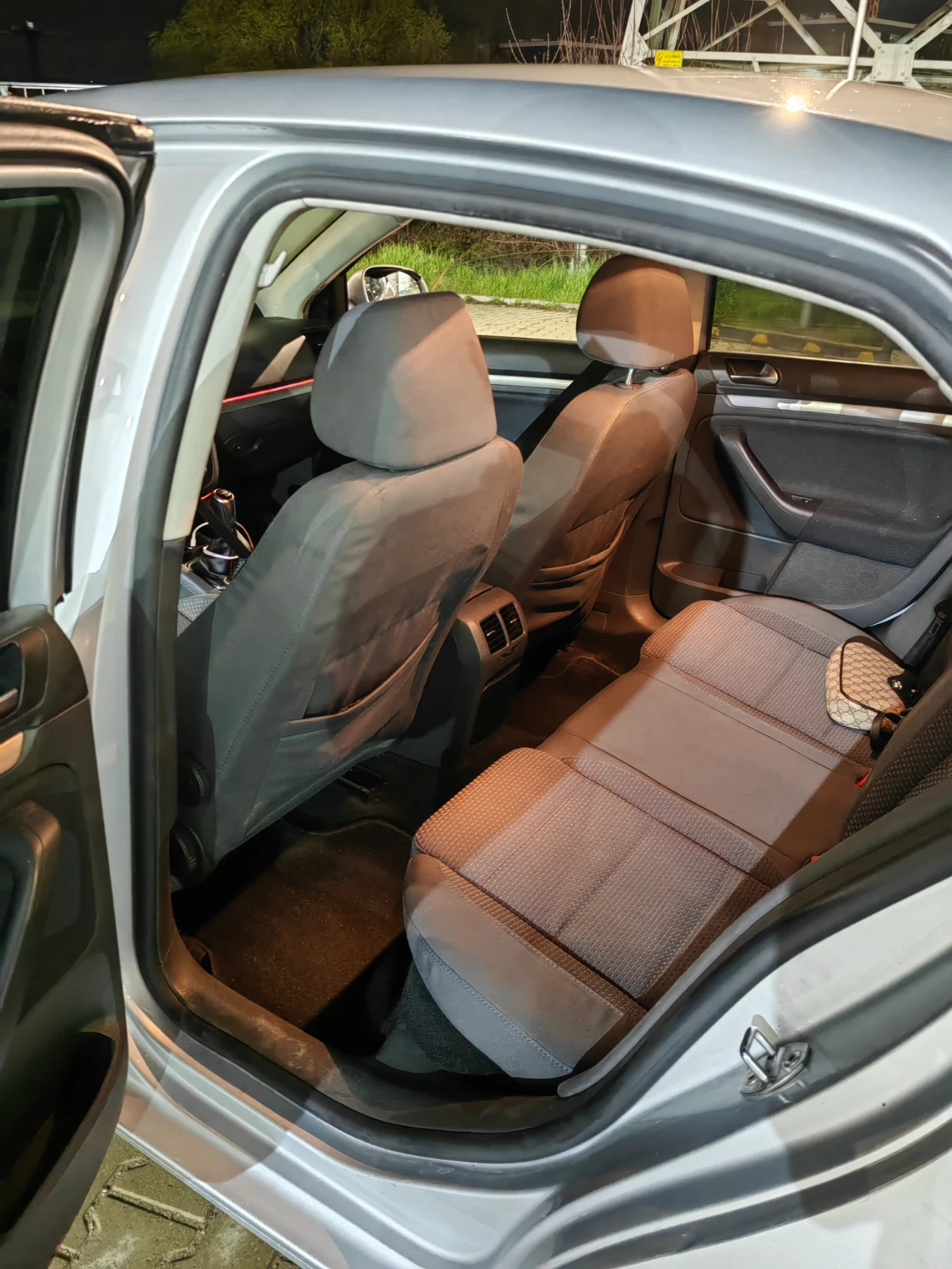 VW Jetta  - изображение 5