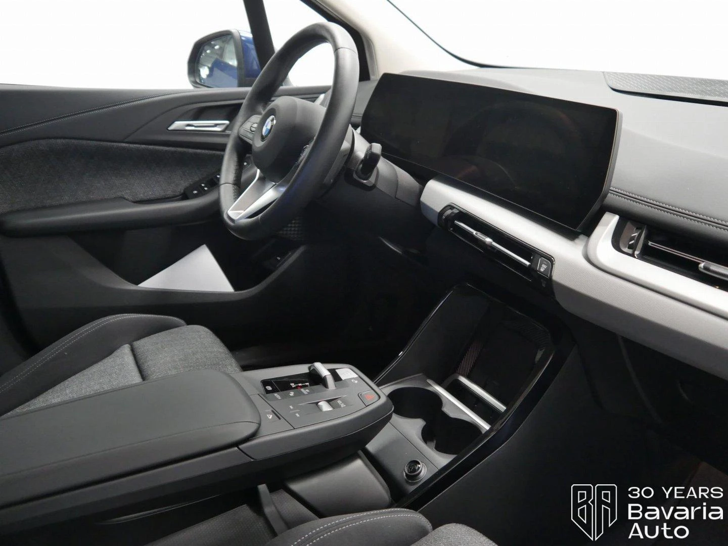 BMW 218 i Active Tourer Steptronic - изображение 7