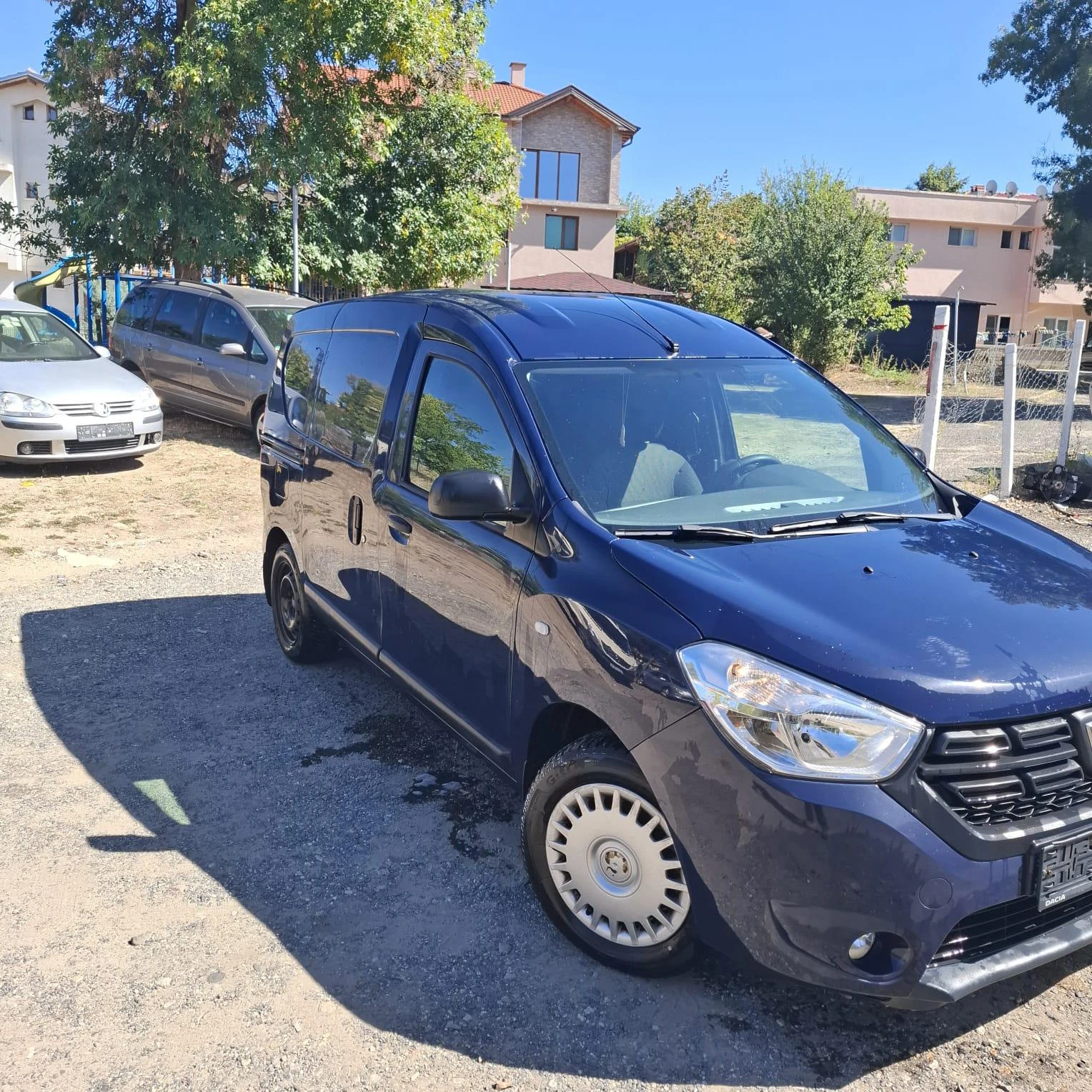Dacia Dokker 1.6 ГАЗ Sce ambiance  - изображение 3