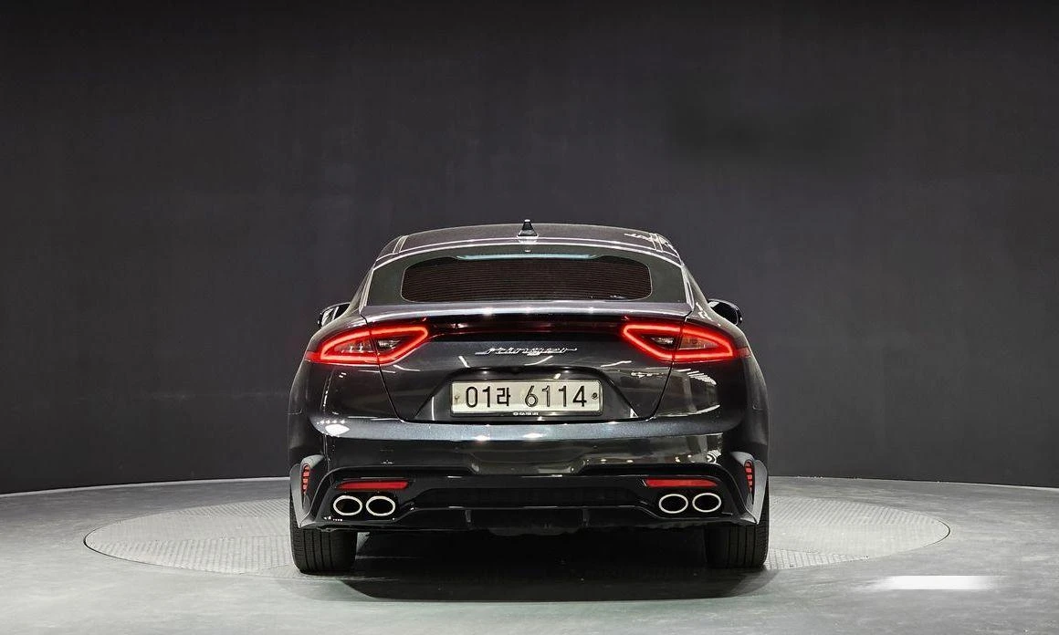 Kia Stinger 2.2 Diesel 2WD * НАЙ-ДОБРА ЦЕНА В БЪЛГАРИЯ*  - изображение 4