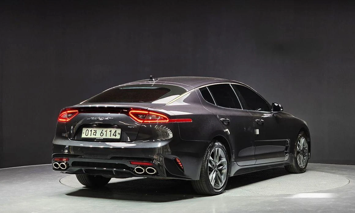 Kia Stinger 2.2 Diesel 2WD * НАЙ-ДОБРА ЦЕНА В БЪЛГАРИЯ*  - изображение 2