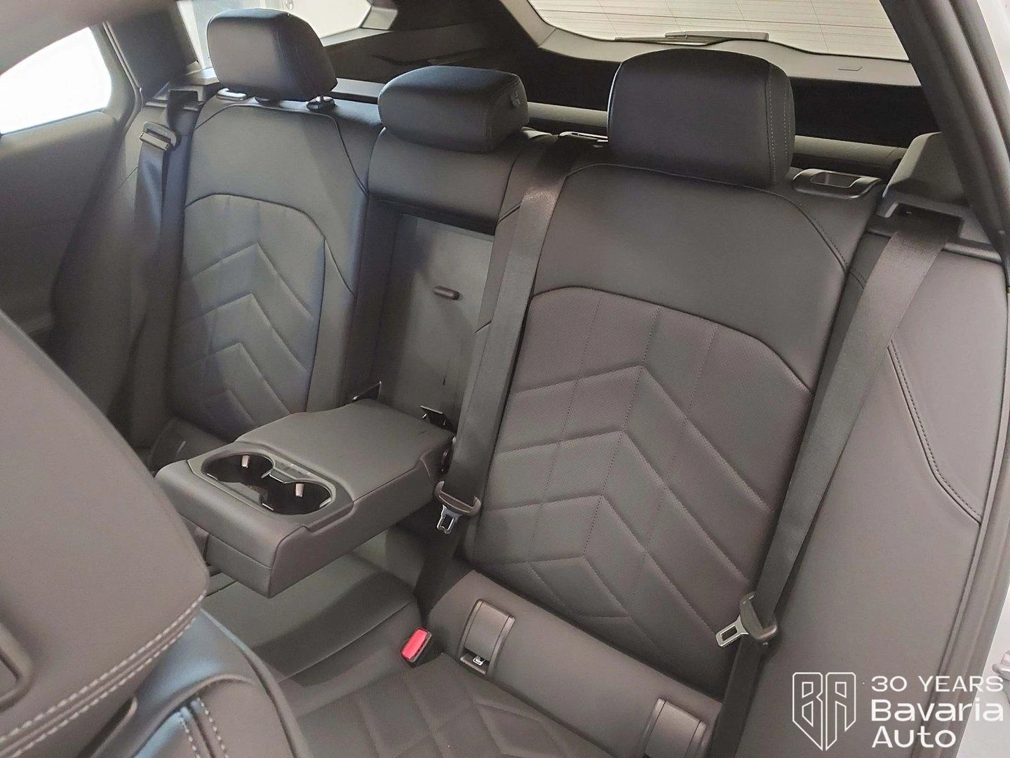 BMW 520 i Touring M Sport Paket Steptronic - изображение 8