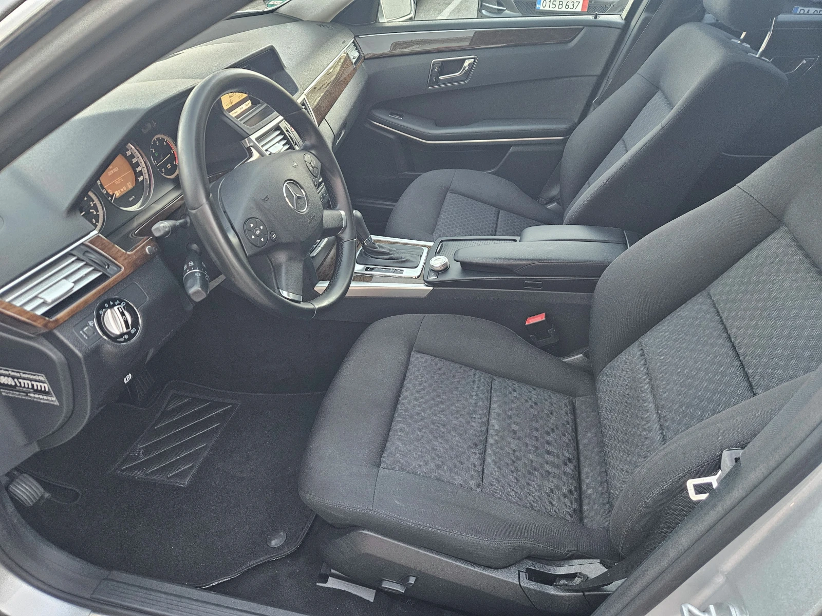 Mercedes-Benz E 220 CDI BlueEfficiency Standard | Mobile.bg   10