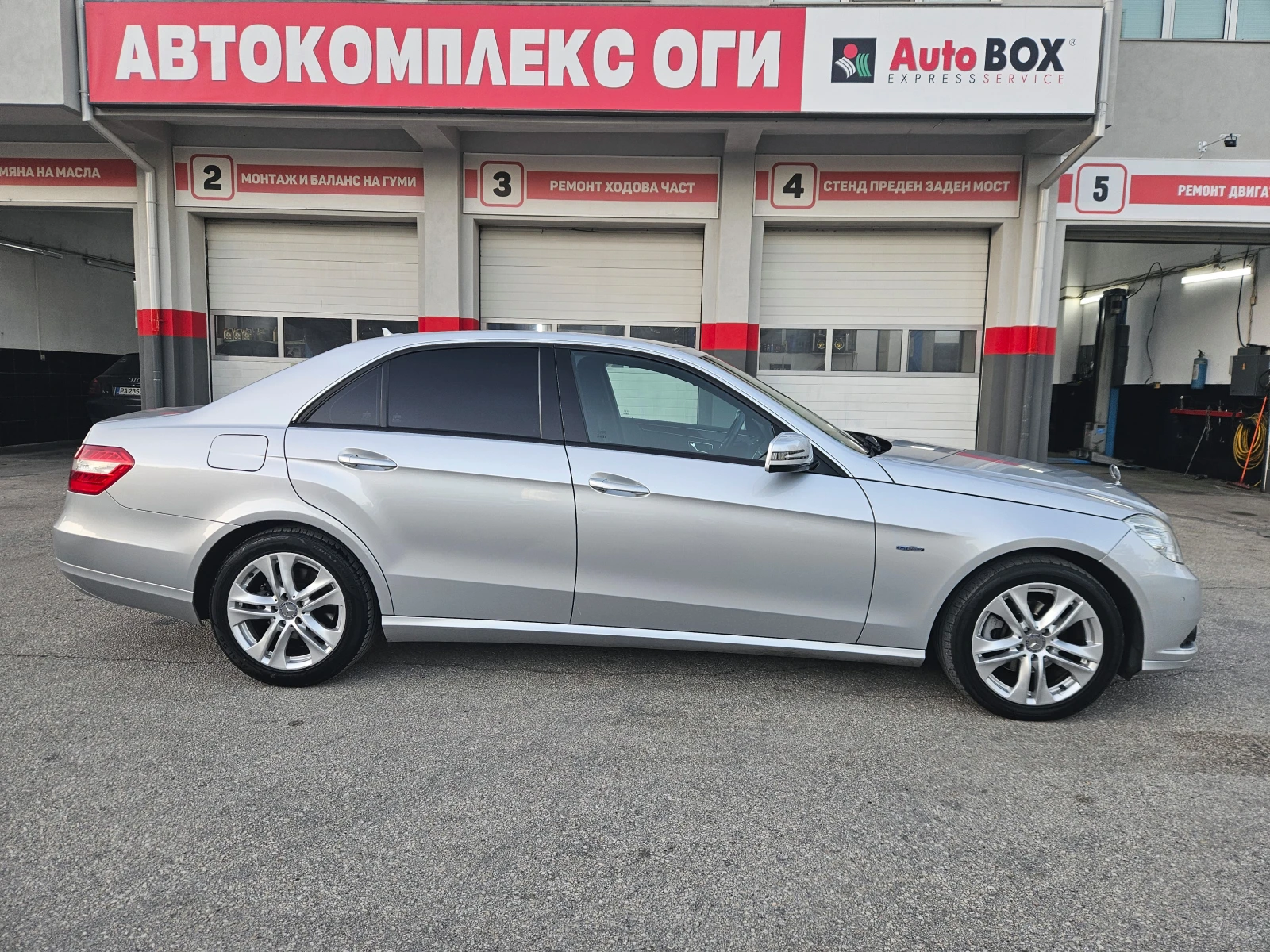 Mercedes-Benz E 220 CDI BlueEfficiency Standard | Mobile.bg   6