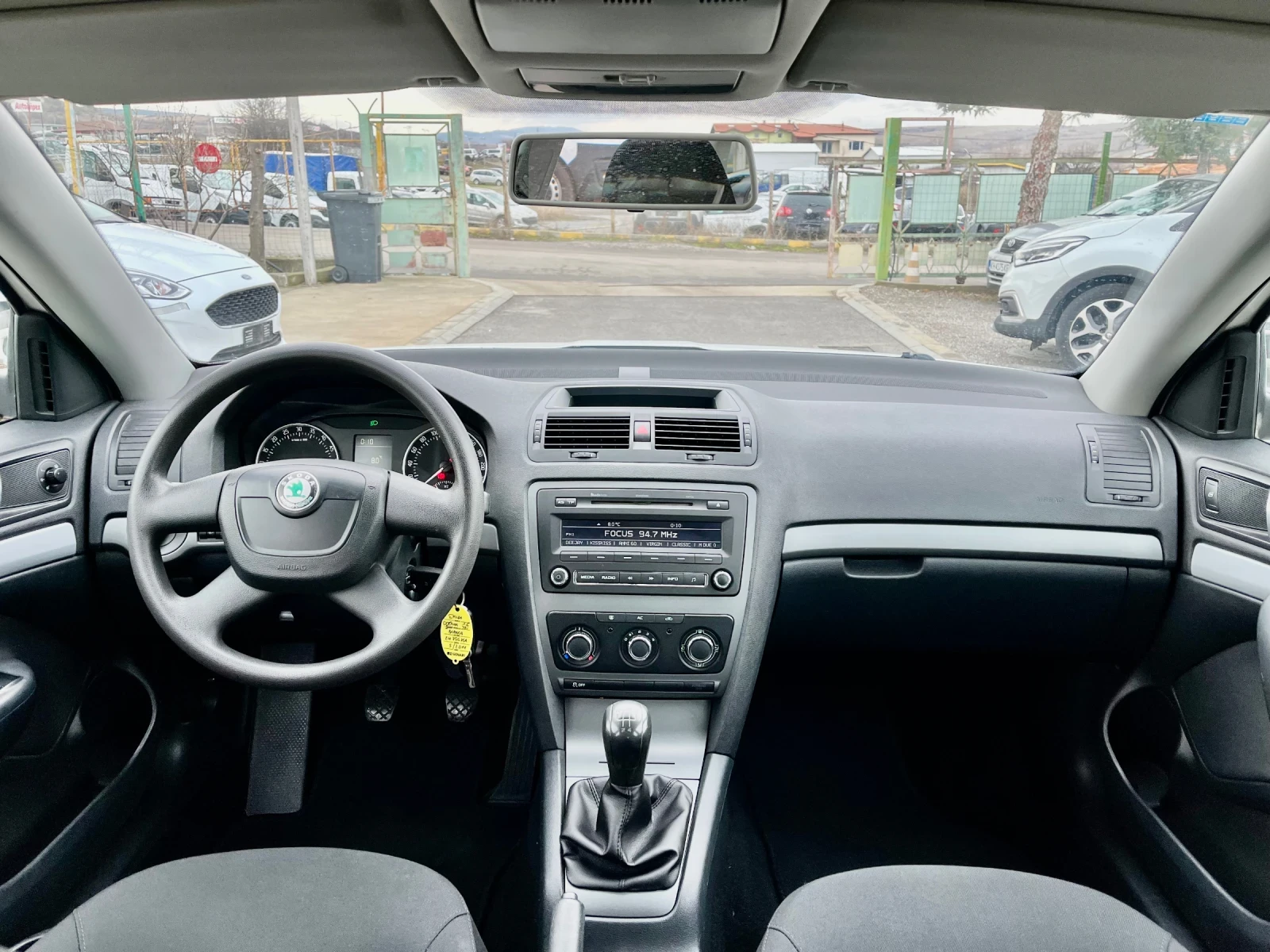 Skoda Octavia 1.6 TDI SW - изображение 8