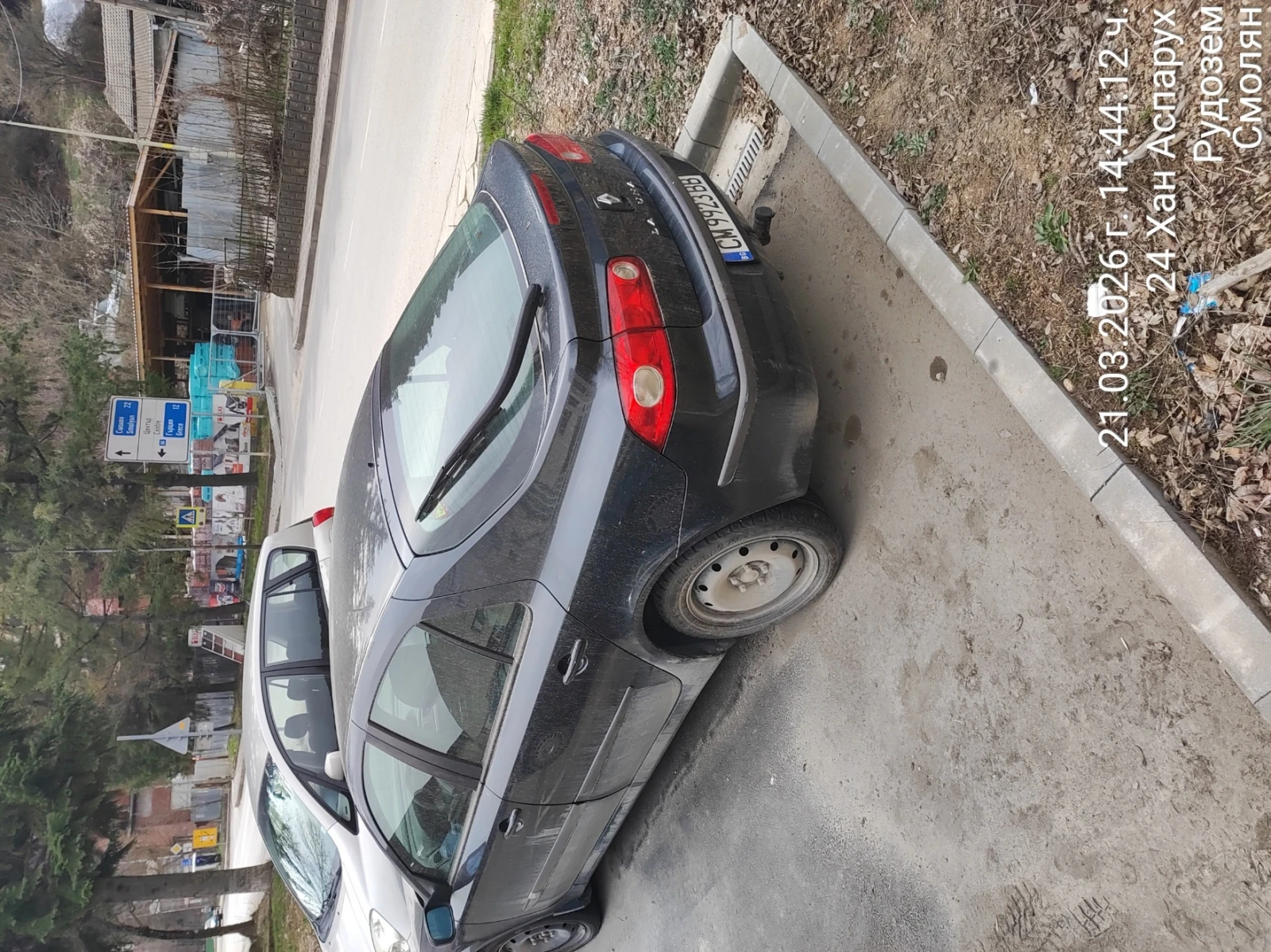 Renault Laguna 2, снимка 14 - Автомобили и джипове - 53925779