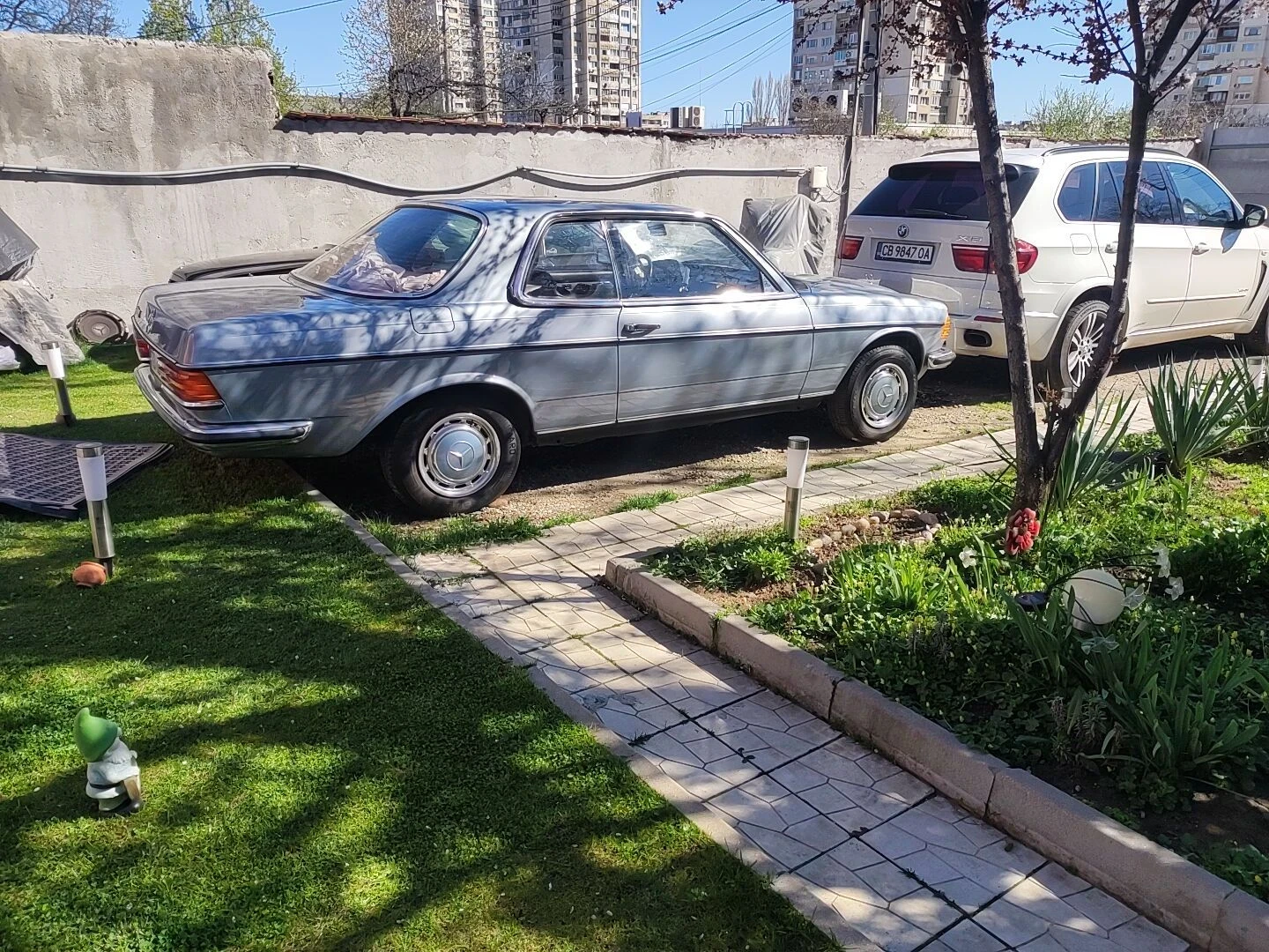 Mercedes-Benz 123 123 230CE, снимка 15 - Автомобили и джипове - 55529949