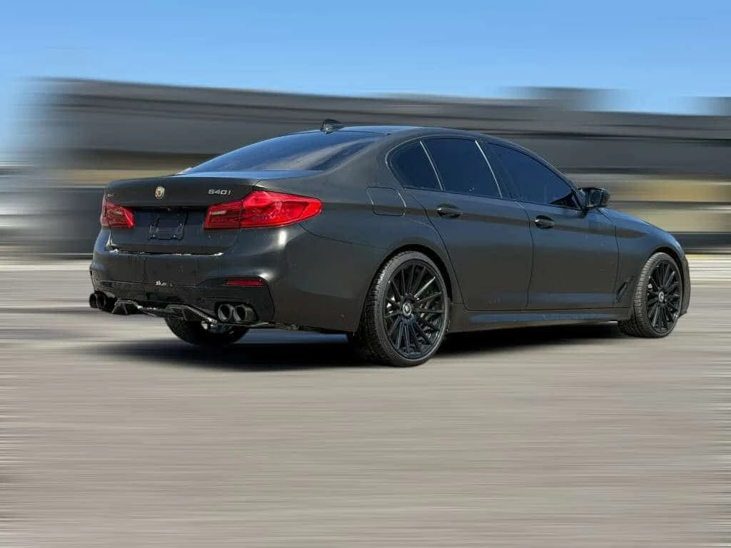 BMW 540 xDrive * M-Sport * Фиксирана цена до БГ * , снимка 3 - Автомобили и джипове - 54596406